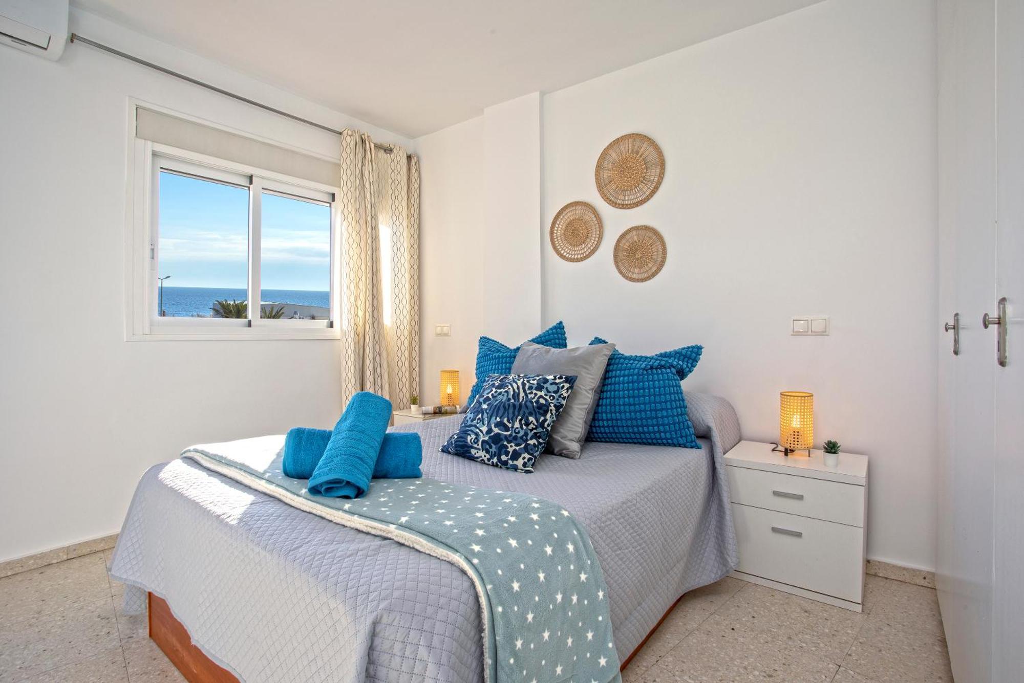 Con Terraza Vista Mar By Rent Me Fuengirola