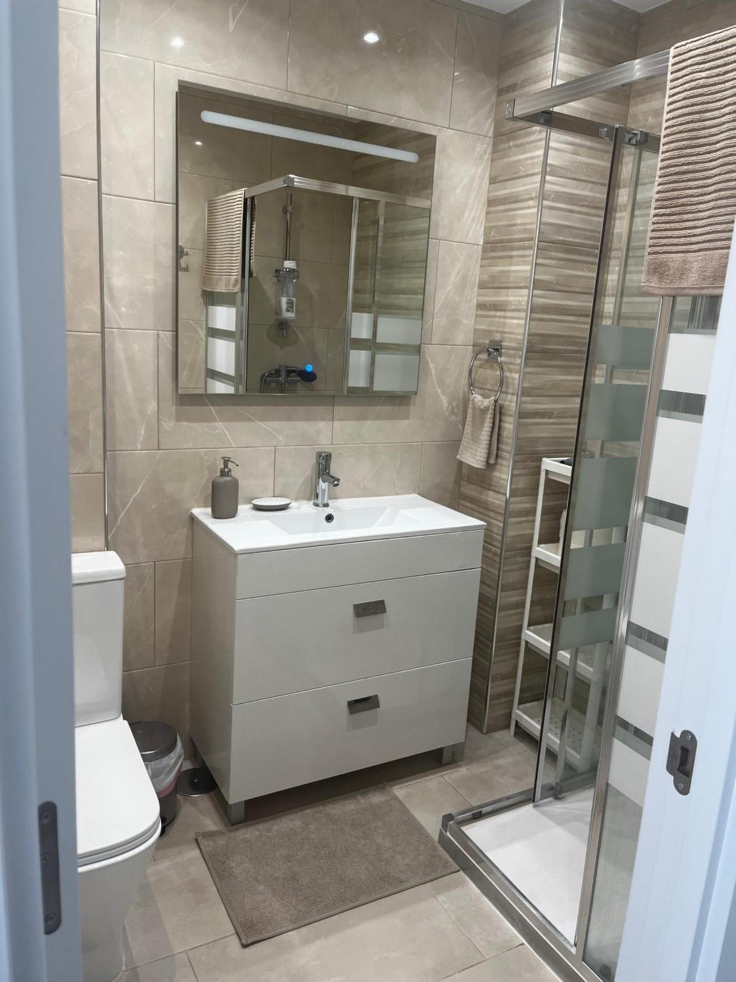 Luxury En *