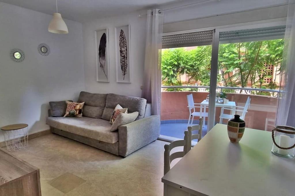 Acogedor En Playa De Boliches Apartment