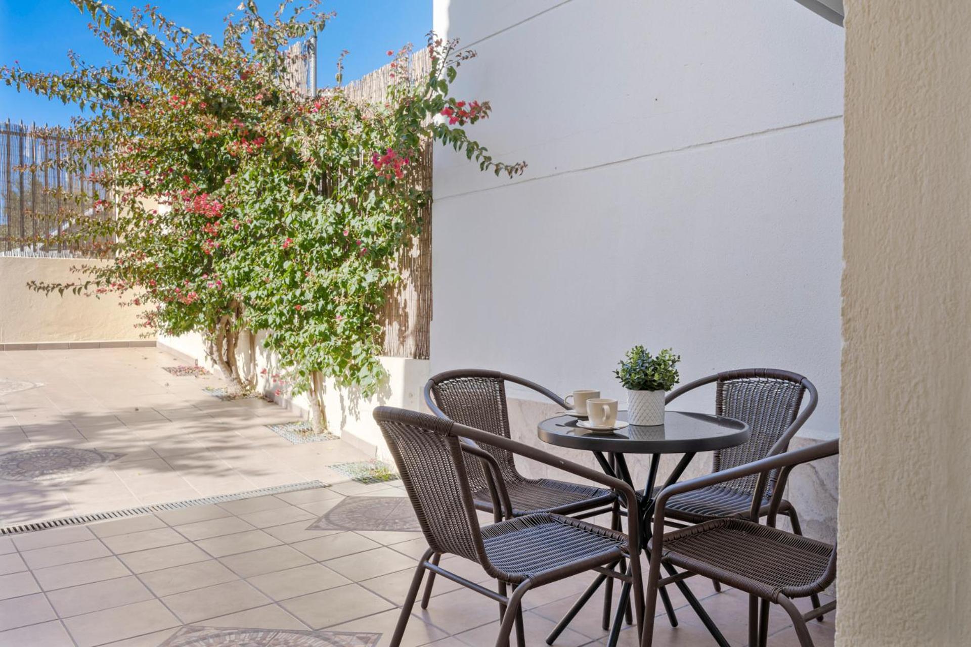 Apartment Stunning Townhouse With Pool, Gym And Seaviews By Costarentals - Ref 162 *