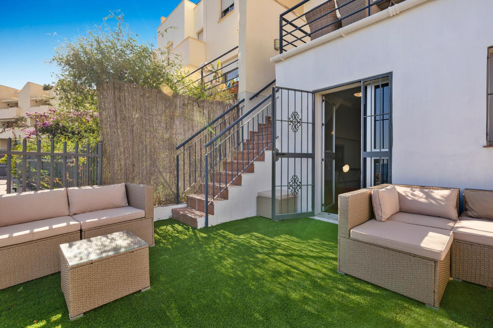 Stunning Townhouse With Pool, Gym And Seaviews By Costarentals - Ref 162 Apartment *