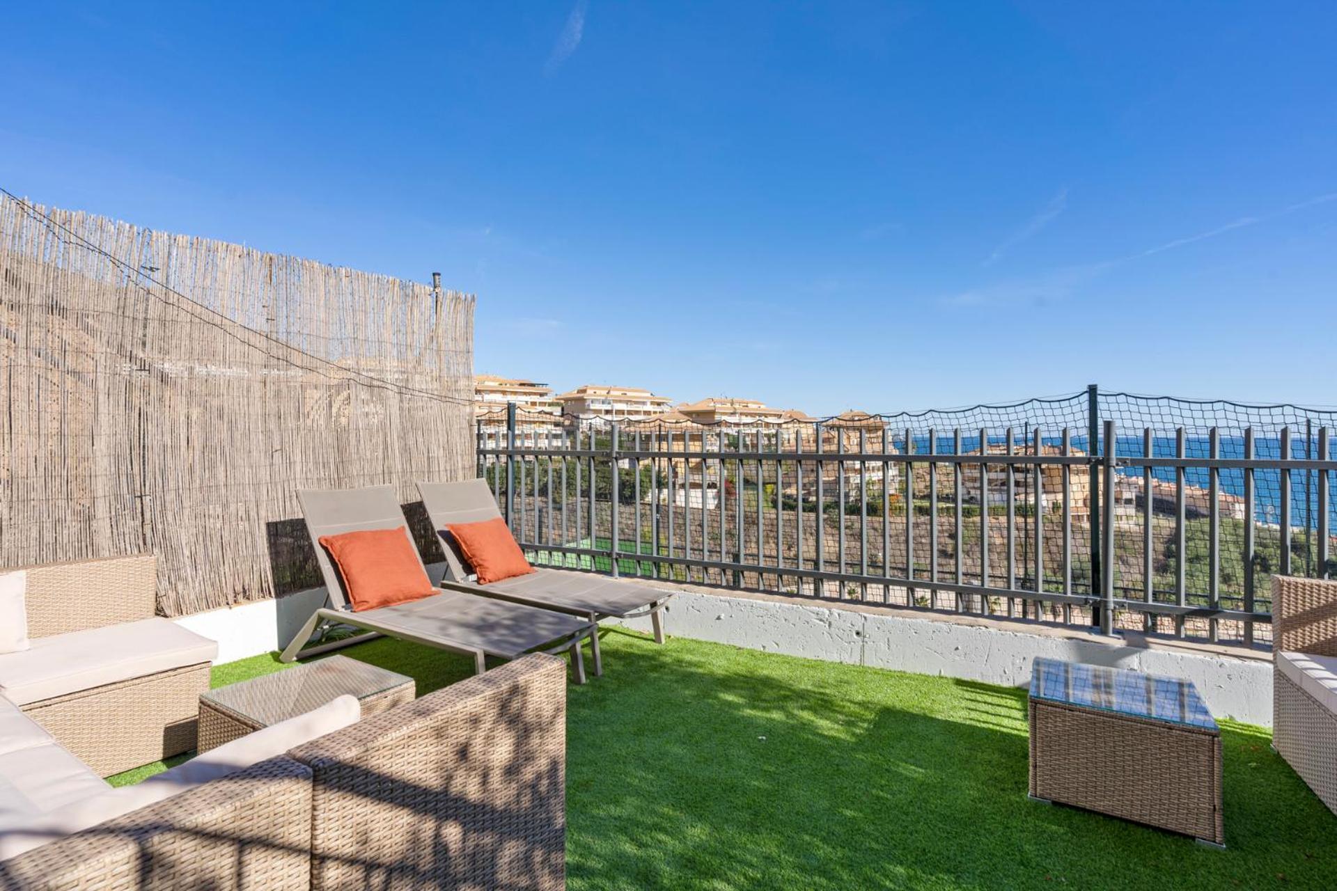 Stunning Townhouse With Pool, Gym And Seaviews By Costarentals - Ref 162