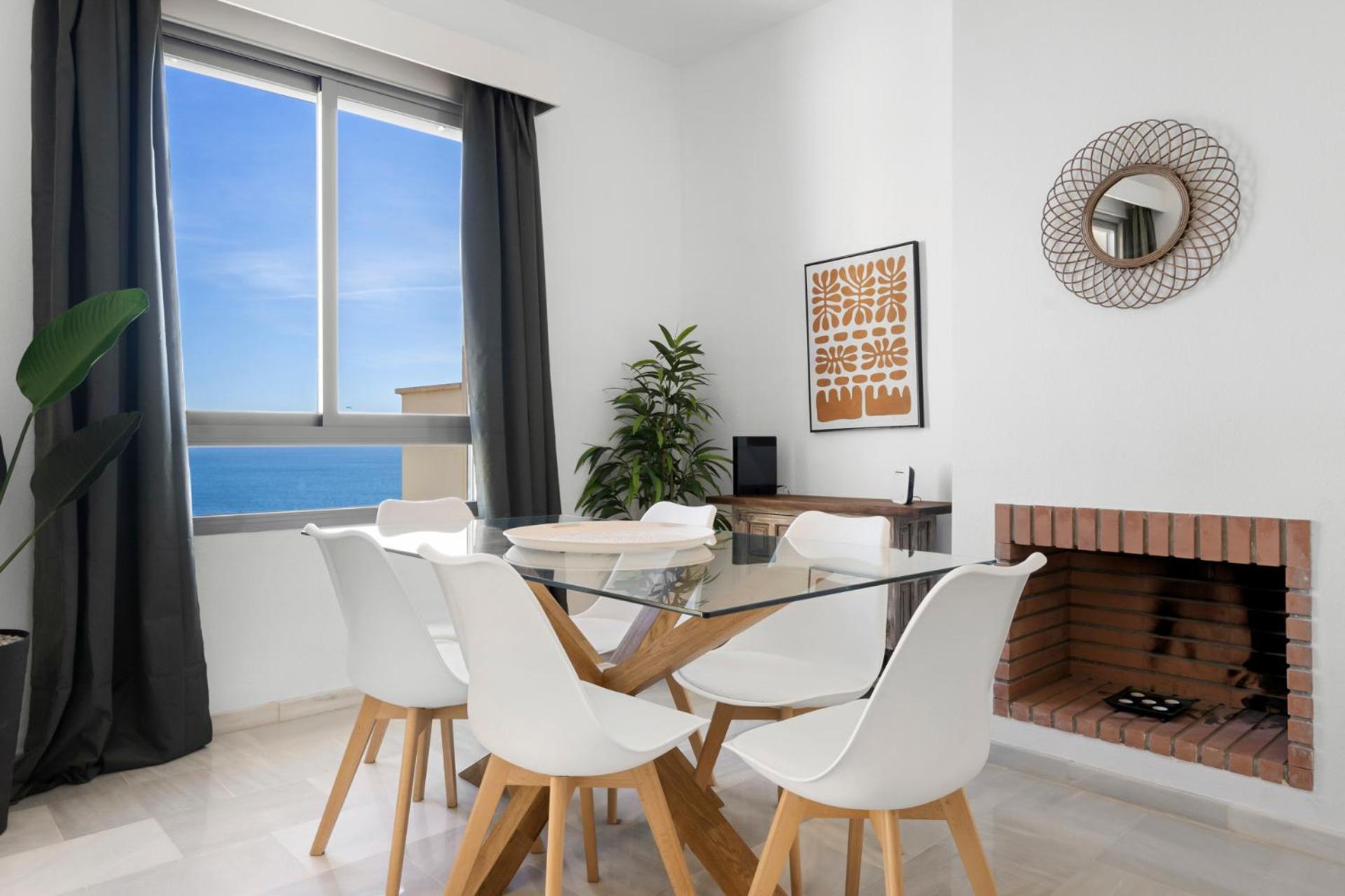 Stunning Townhouse With Pool, Gym And Seaviews By Costarentals - Ref 162 *