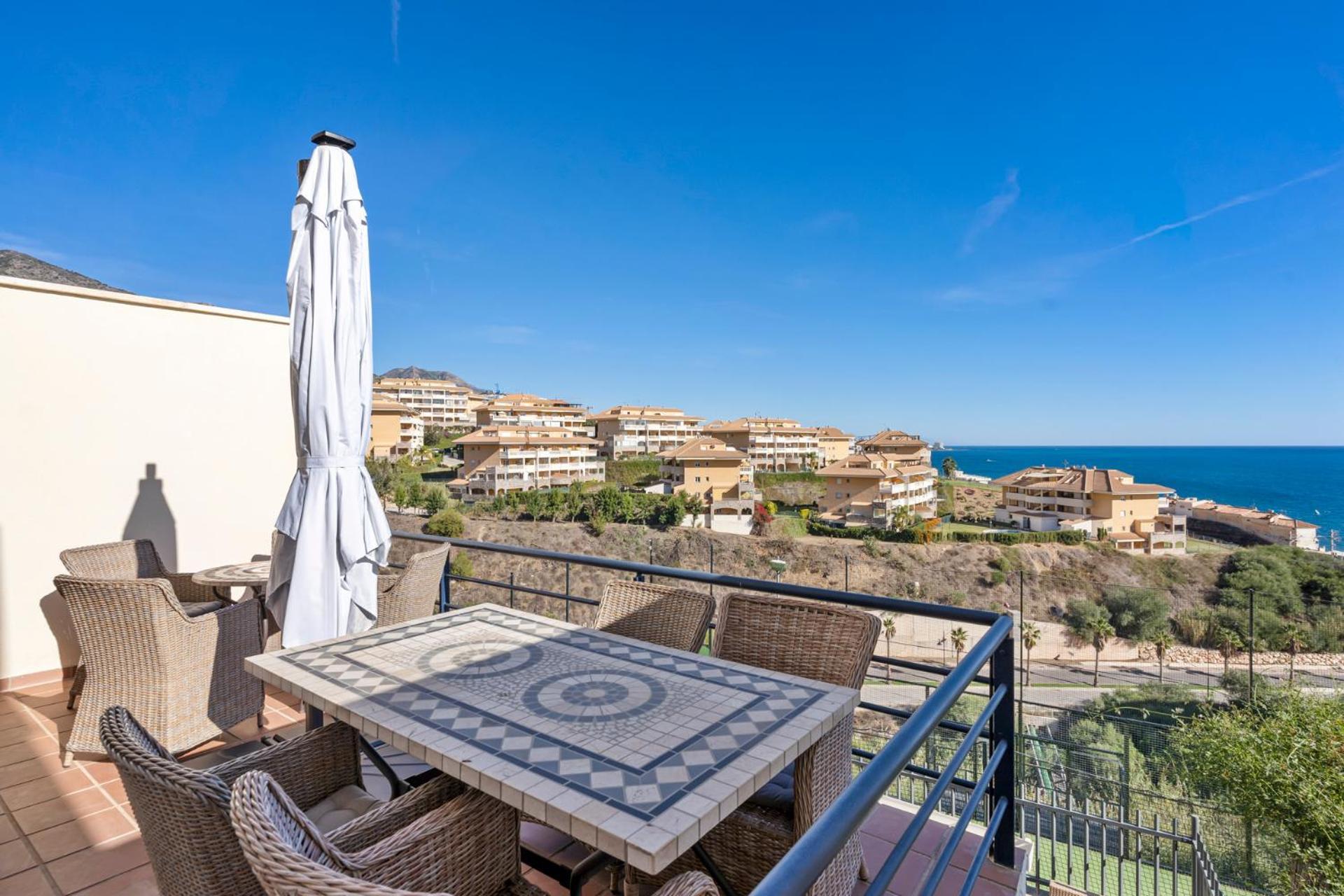 Stunning Townhouse With Pool, Gym And Seaviews By Costarentals - Ref 162 * Fuengirola