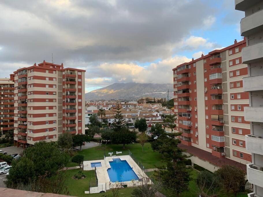 Con Encanto Y Piscina Apartment *