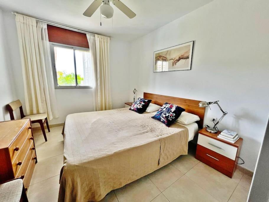 Luminoso Y Espacioso Apartamento De Playa! Huoneisto Fuengirola