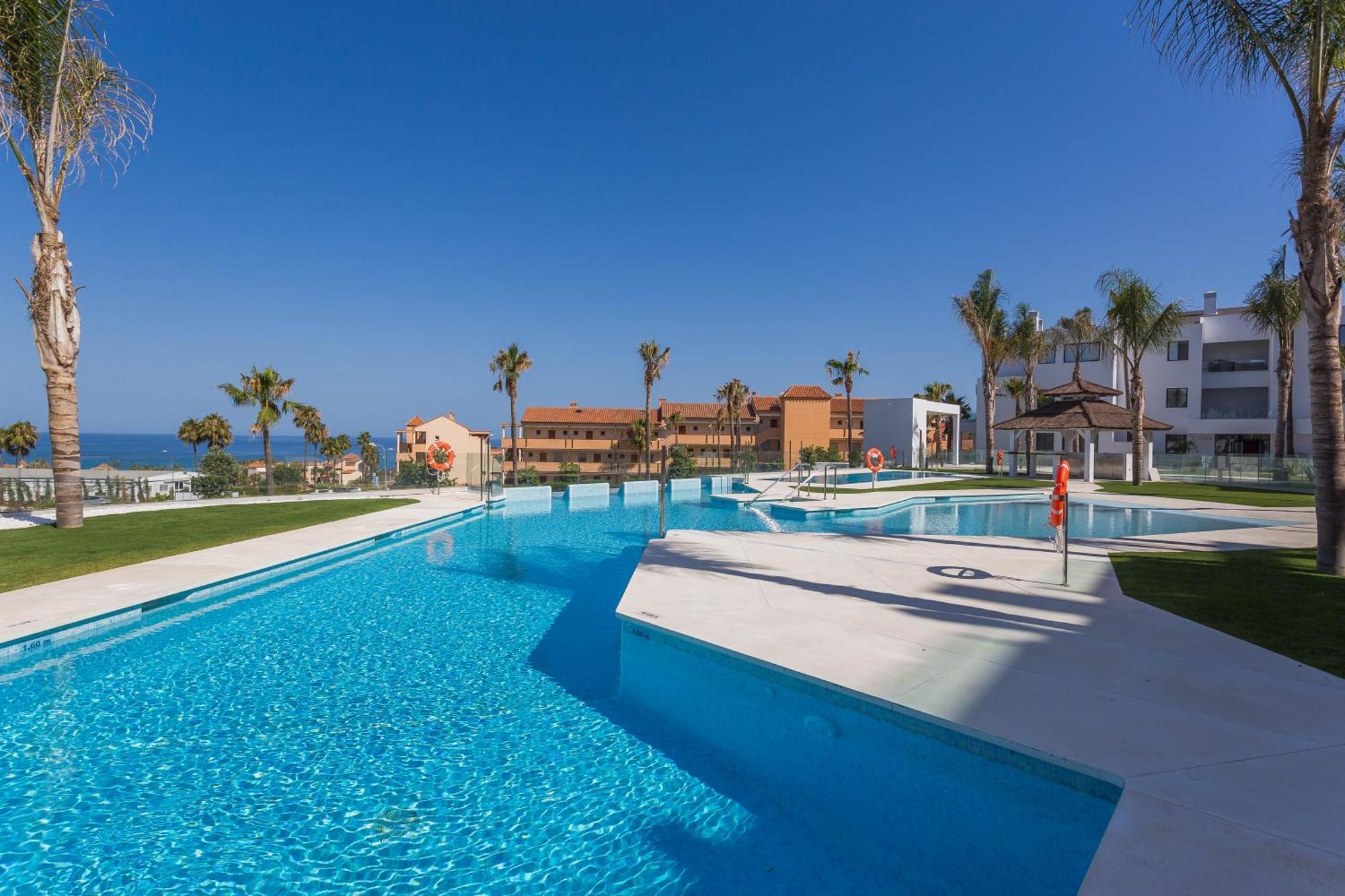 Luxury 2br Seaviews - Santa Barbara Heights Apartment *