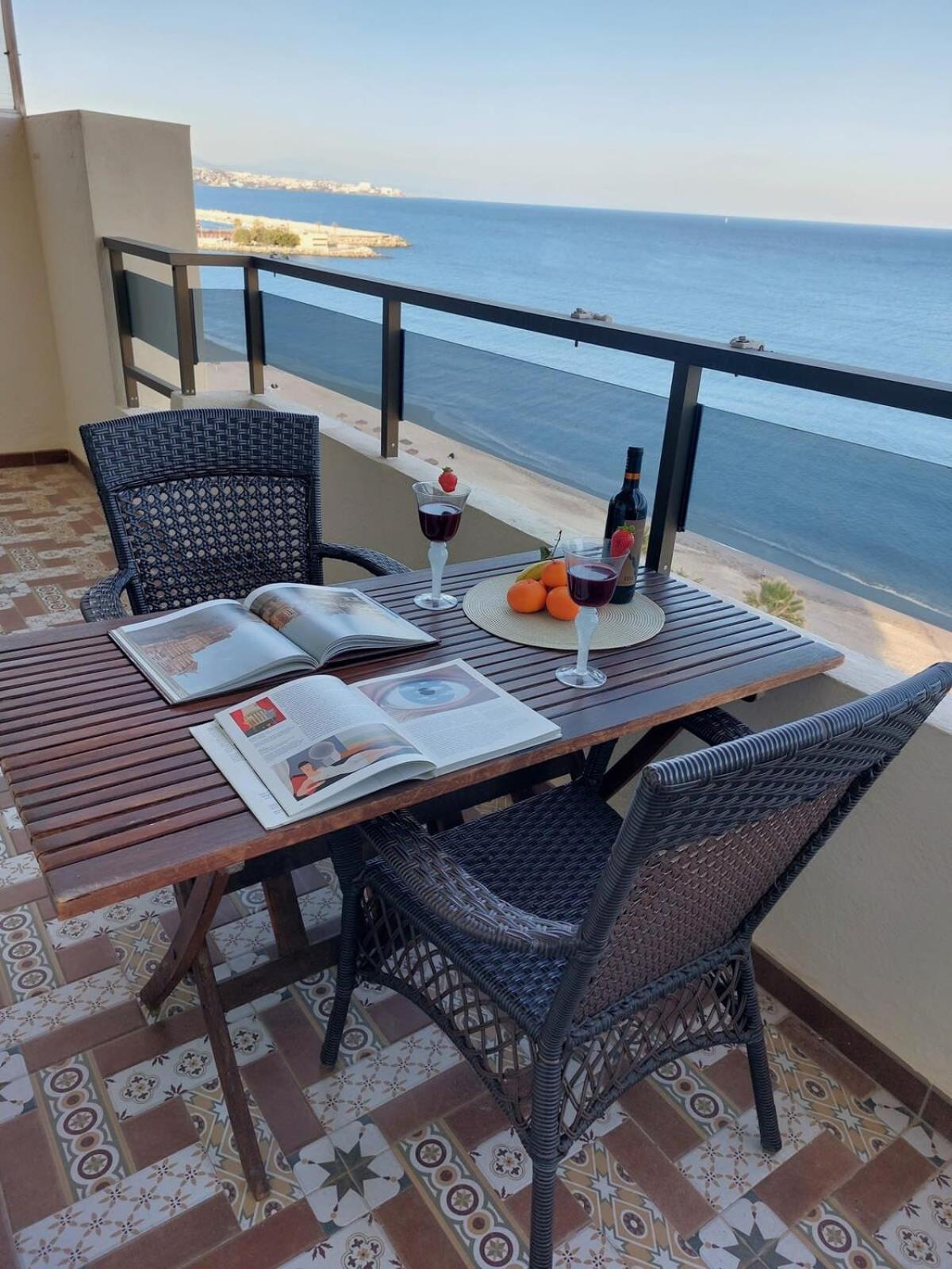Paseo Del Rey - 2 Bedrooms Oceanfront Apartamento *