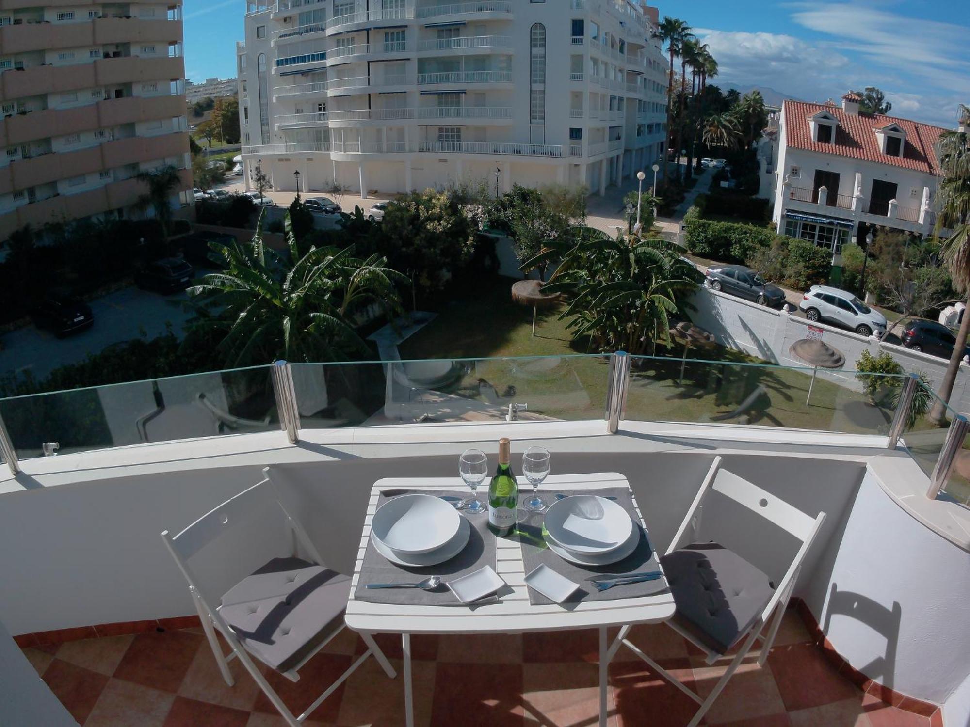 Apartment En Primera Linea Duquesa 2j
