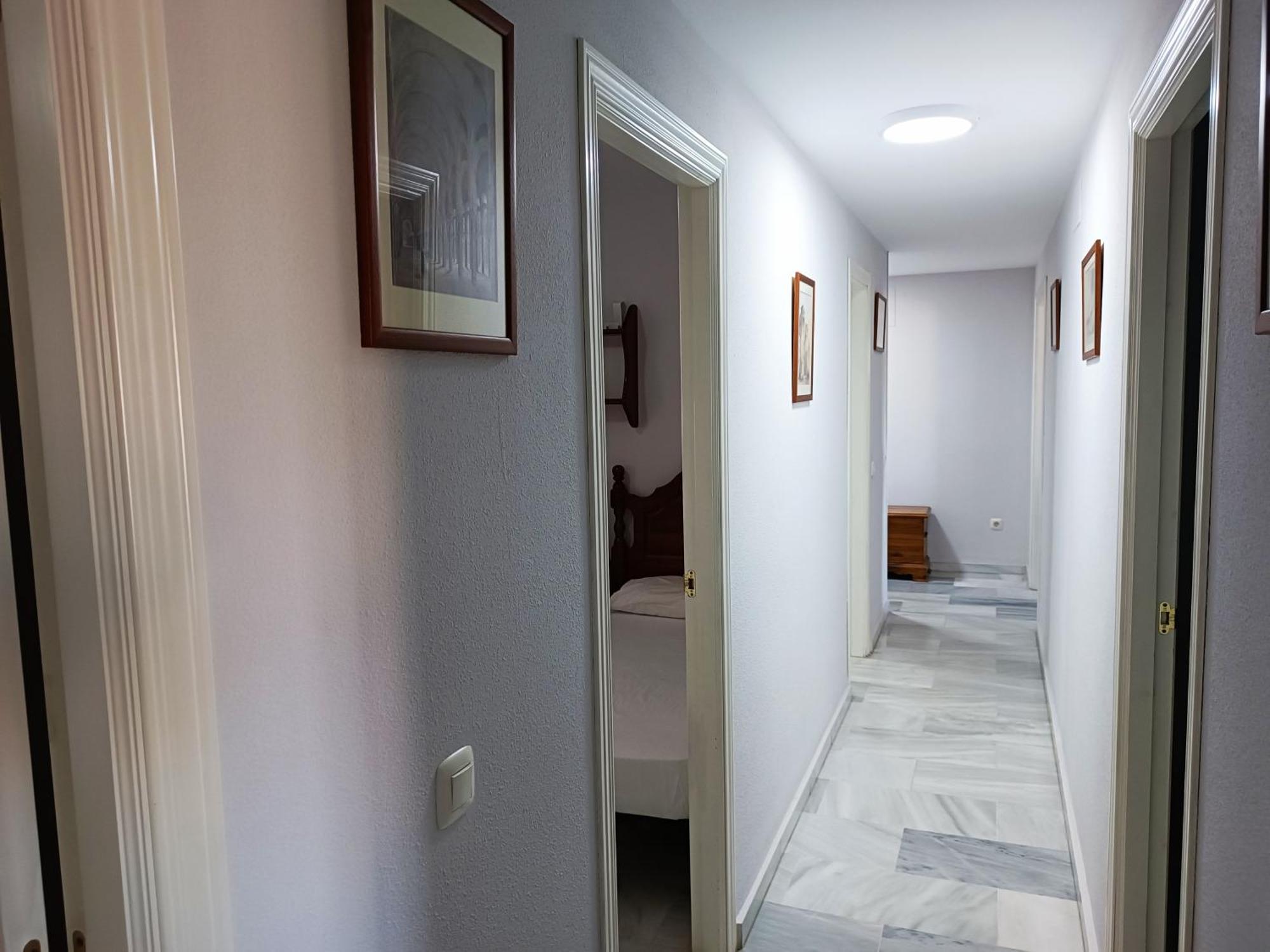 Apartment Gua - 4 Dorm, 8 Pers, Piscinas, Jardines, Parking, Playa Fuengirola