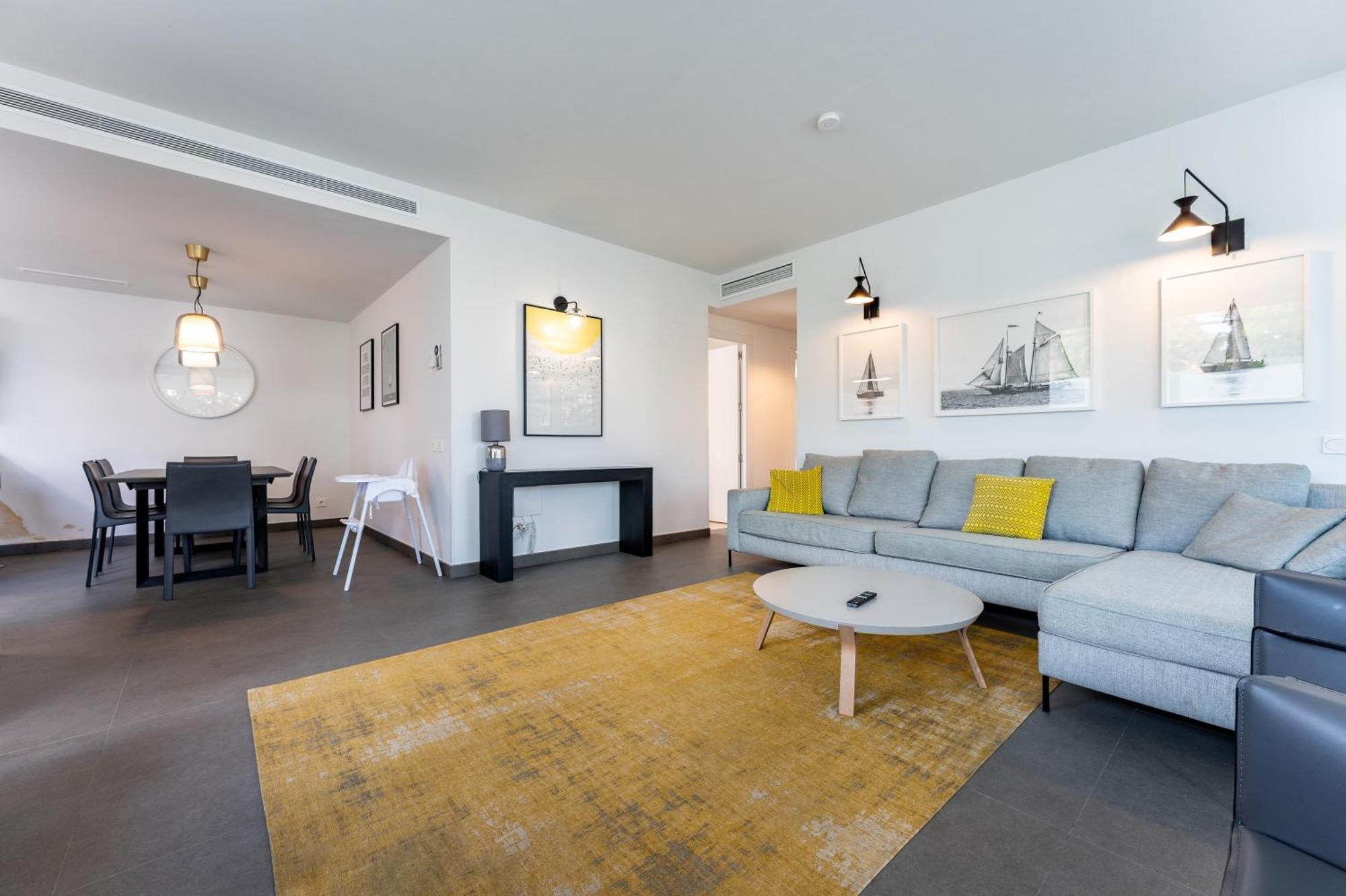 Peninsula Higueron Apartment Fuengirola