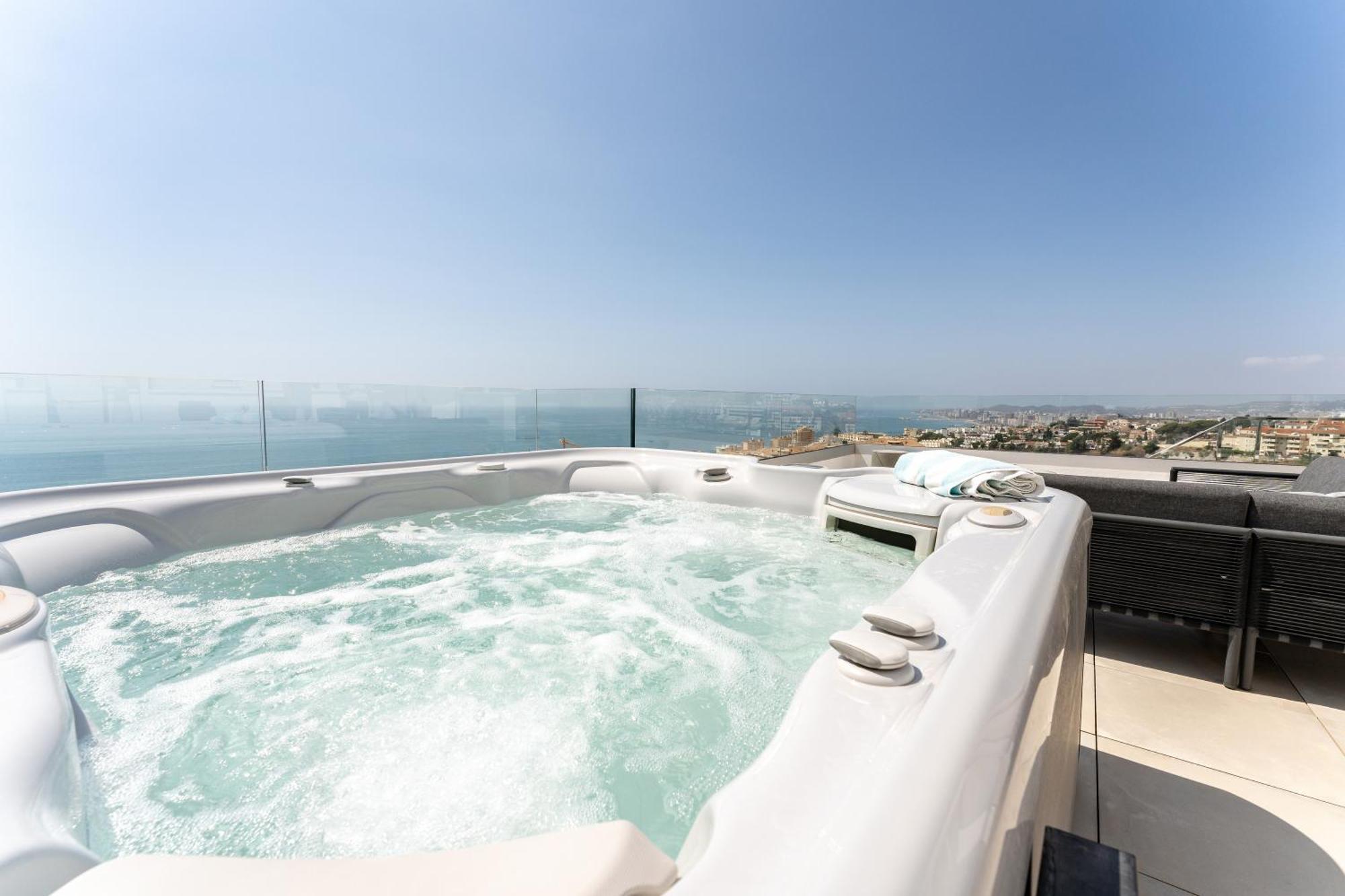 Apartment Luxury Penthouse With Rooftop