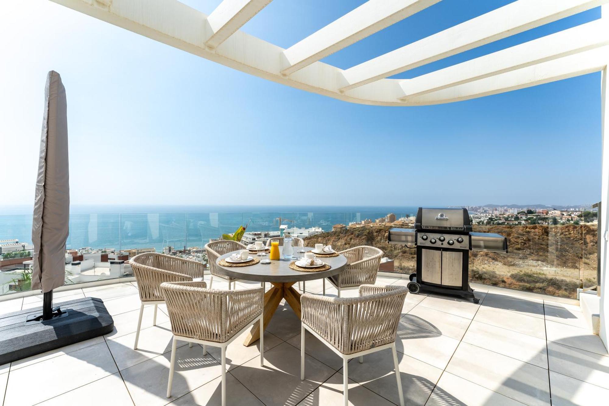 Luxury Penthouse With Rooftop * Fuengirola