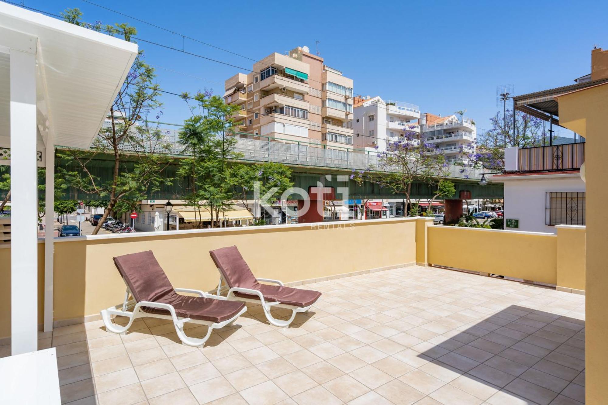Koti - Casita Rosario Pino Rooftop Y Bbq Casa de férias Fuengirola