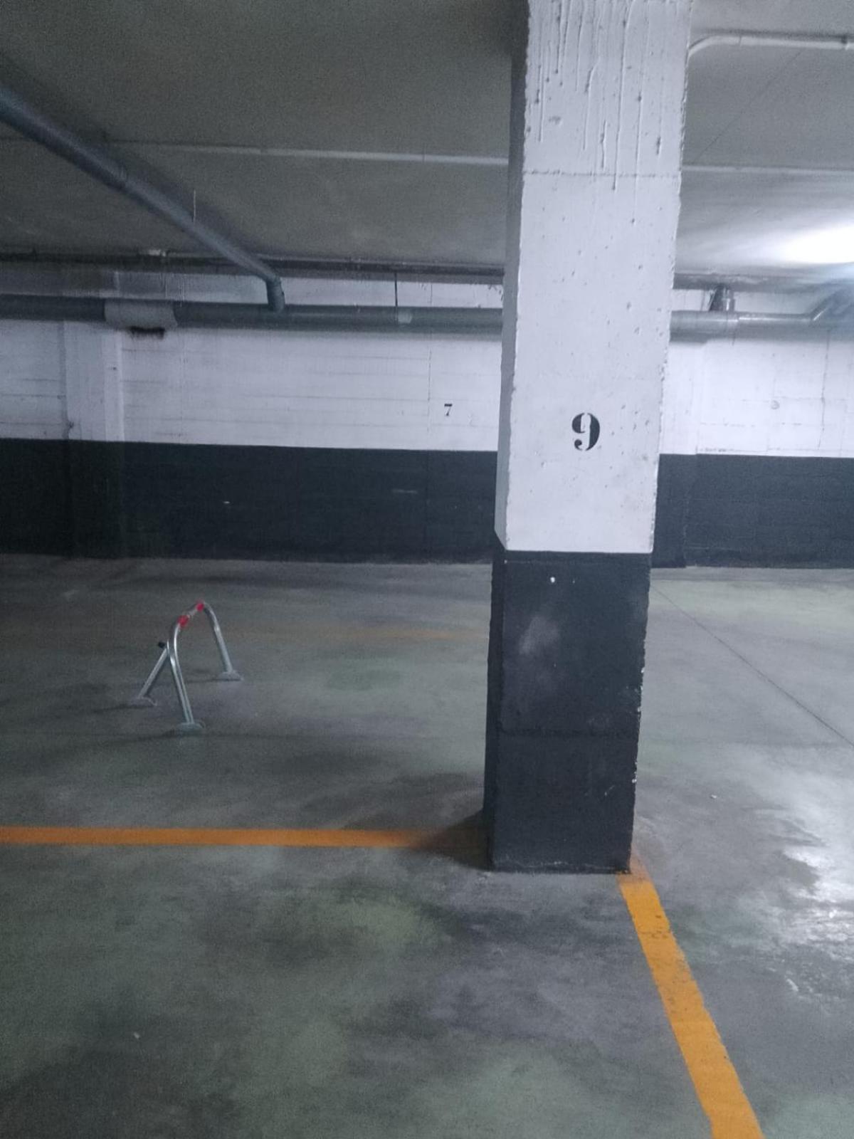 Puerto 2 & Parking * Fuengirola