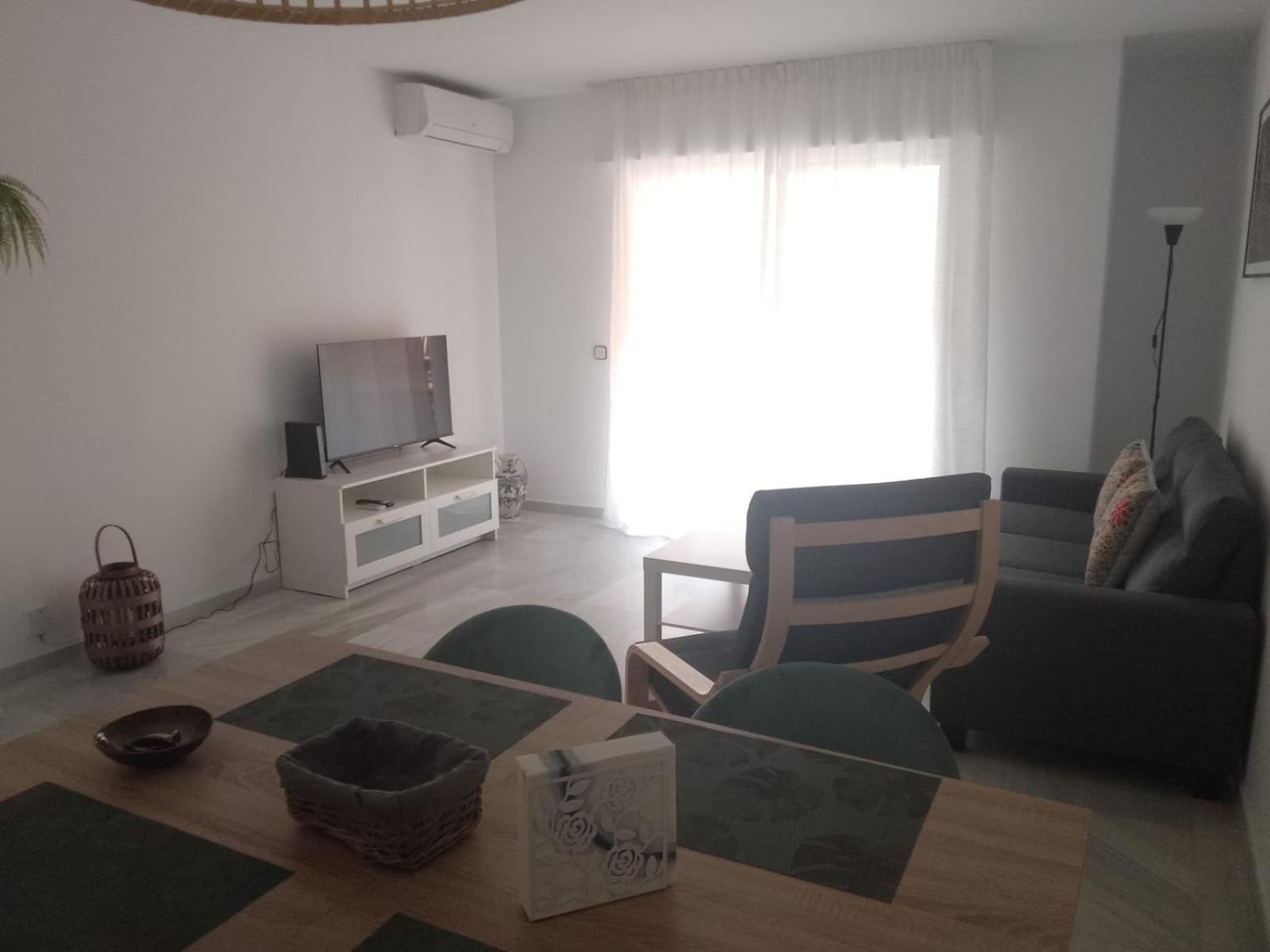 Puerto 2 & Parking * Fuengirola
