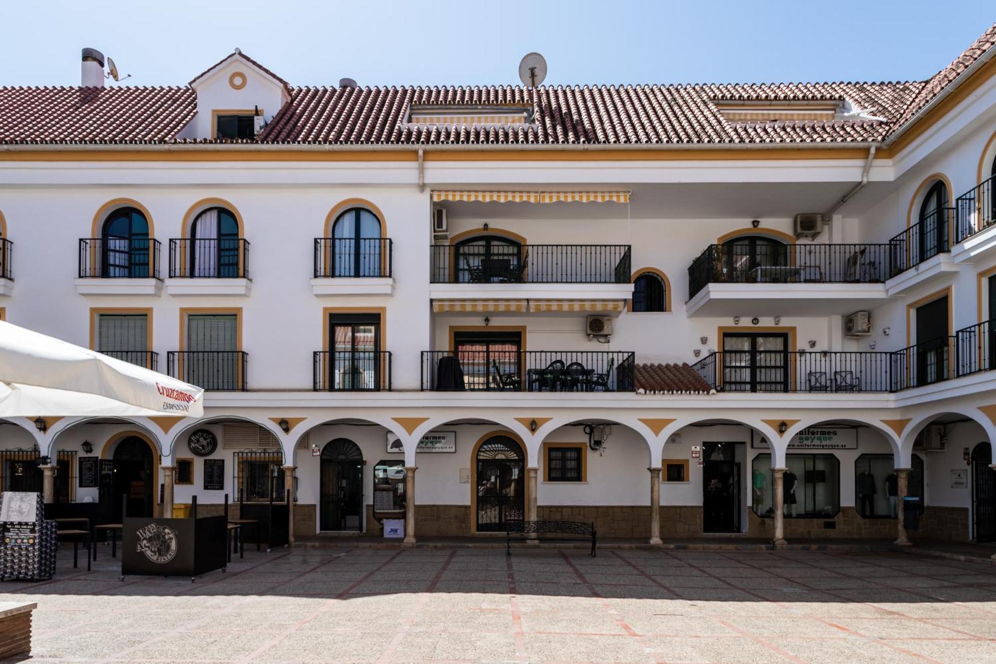 Sur Patios * Fuengirola