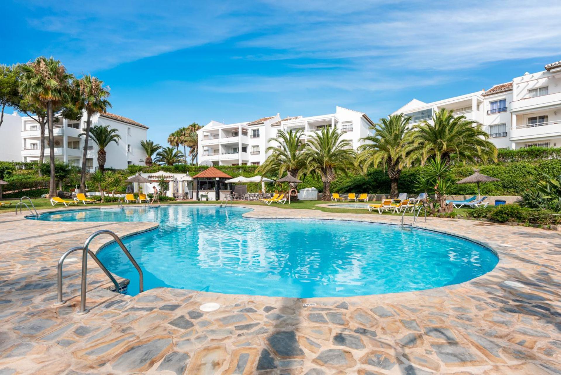 Close To The & Balcony With Sea Views *
