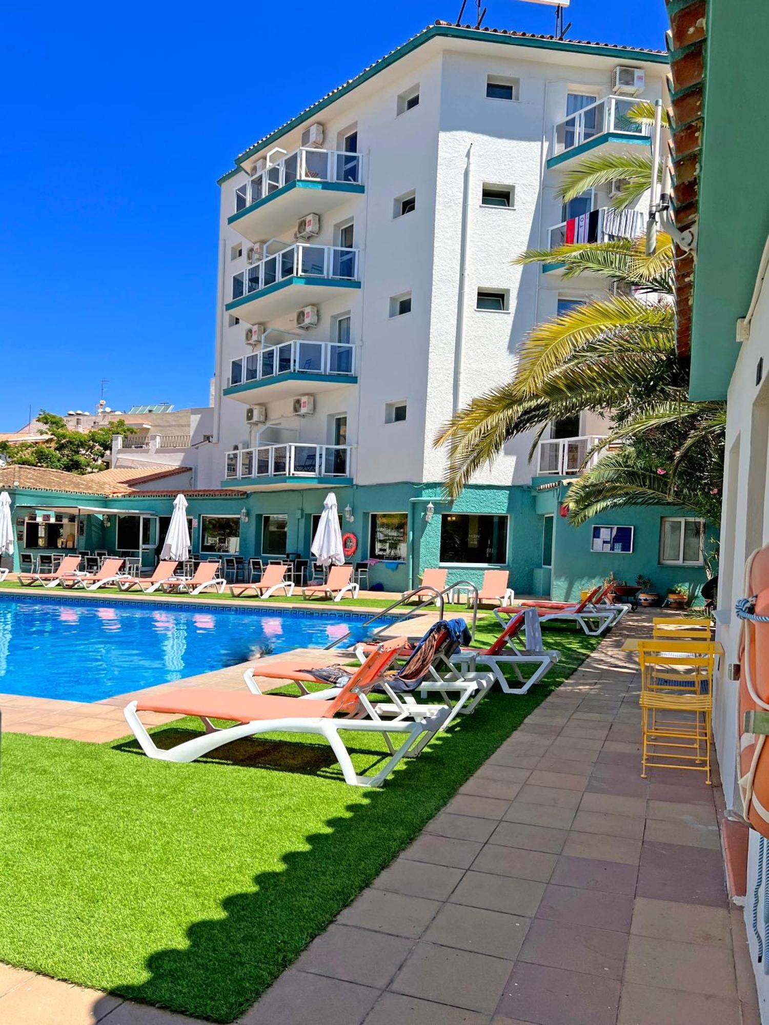 Hotel Moon Dreams 3*