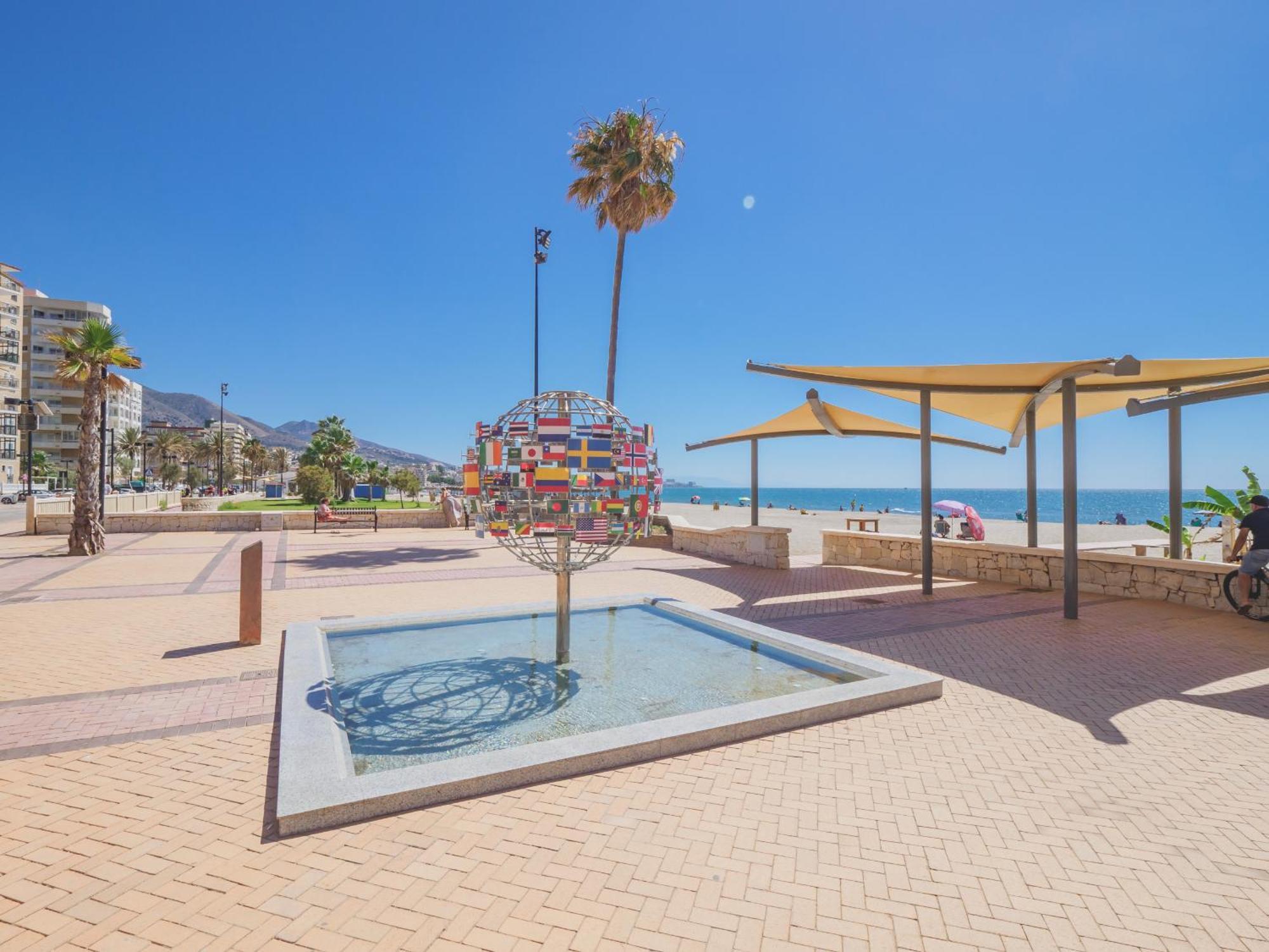Cubo's Leisure Port *