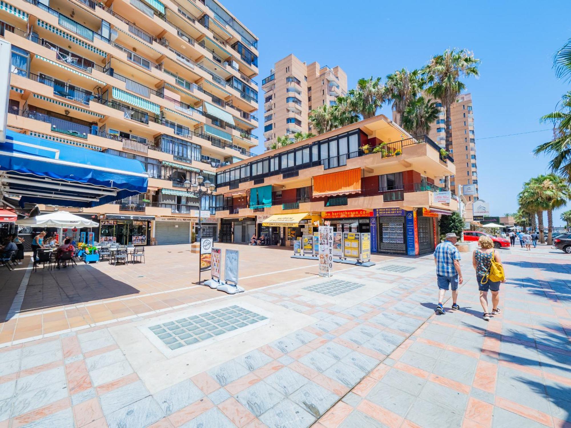 Cubo's Leisure Port *