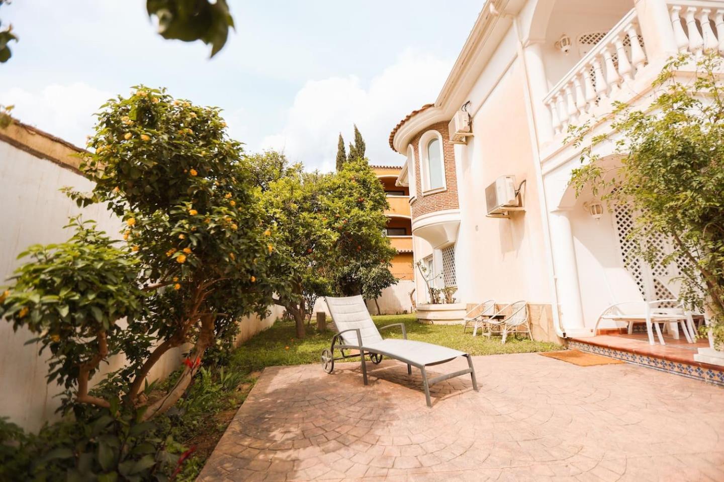 W Private Pool, Bbq And Your Own Pool Table Villa *