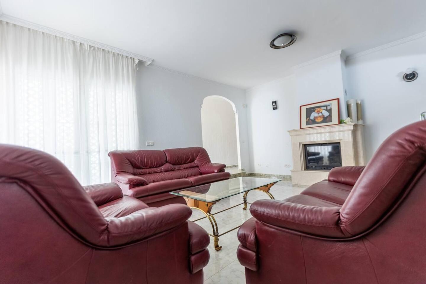 Villa W Private Pool, Bbq And Your Own Pool Table *