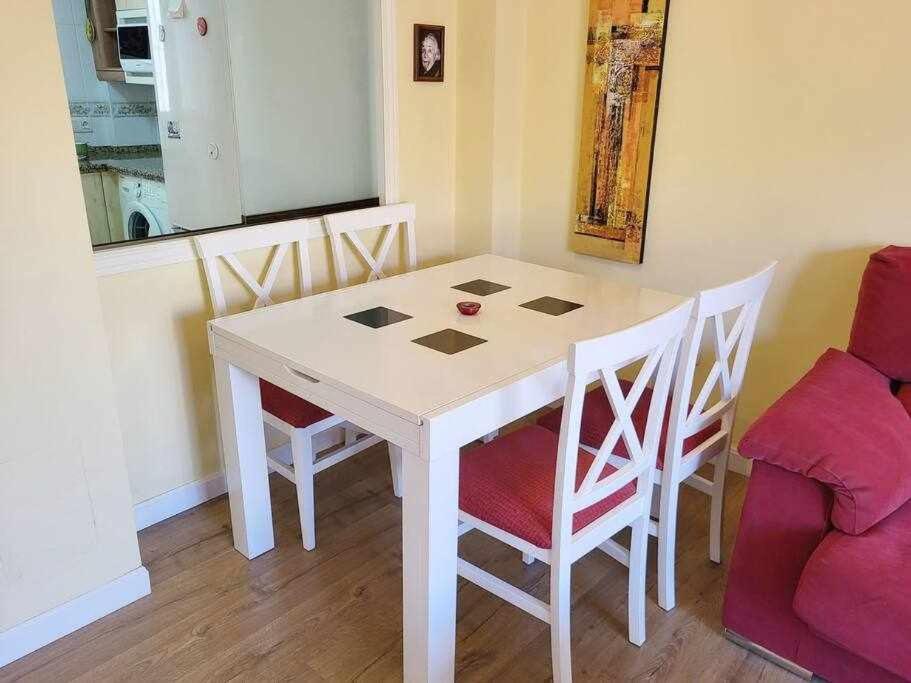 Boliches House 200m Wifi Fuengirola