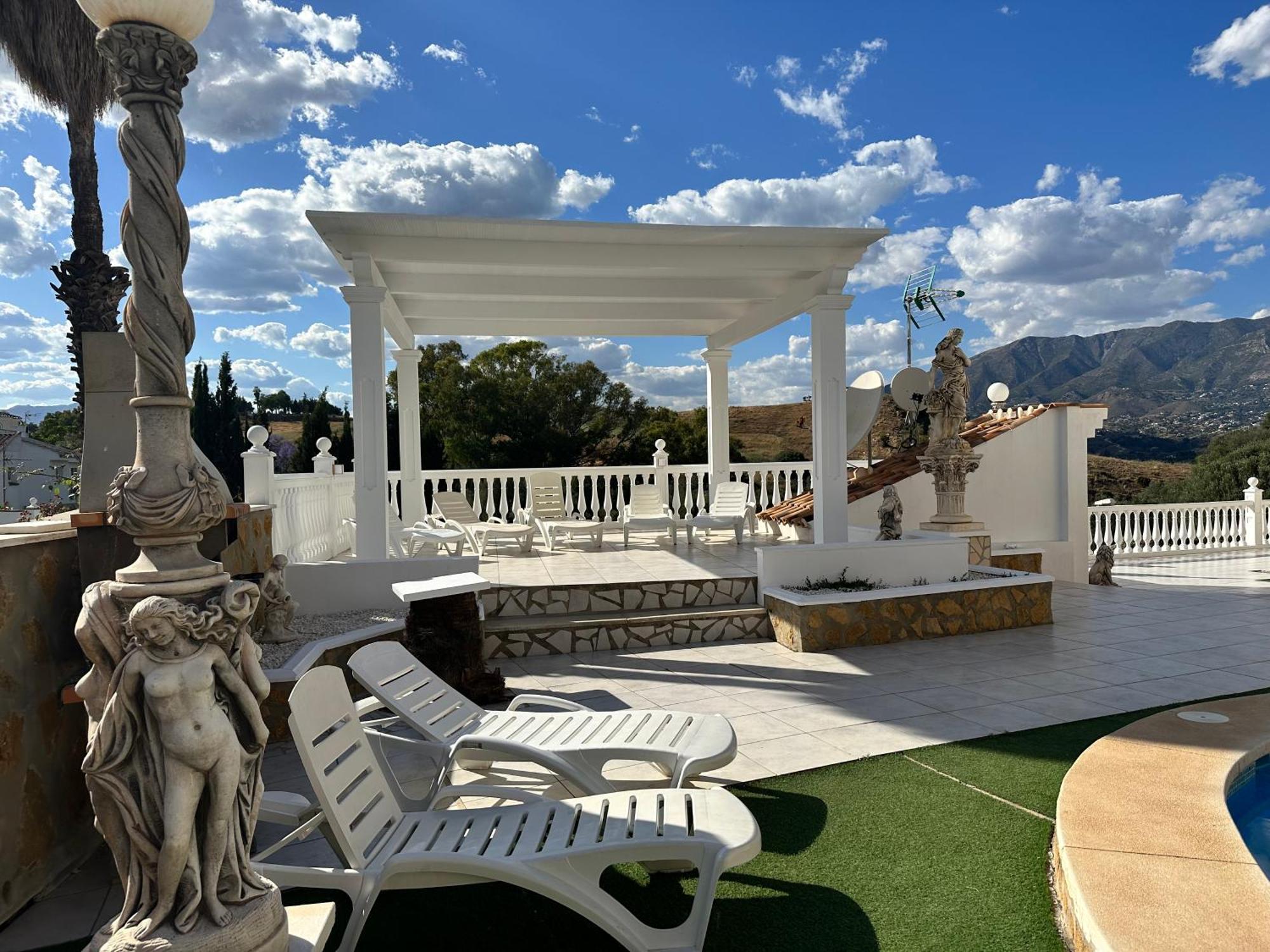 Lissa Luxe Villa Fuengirola