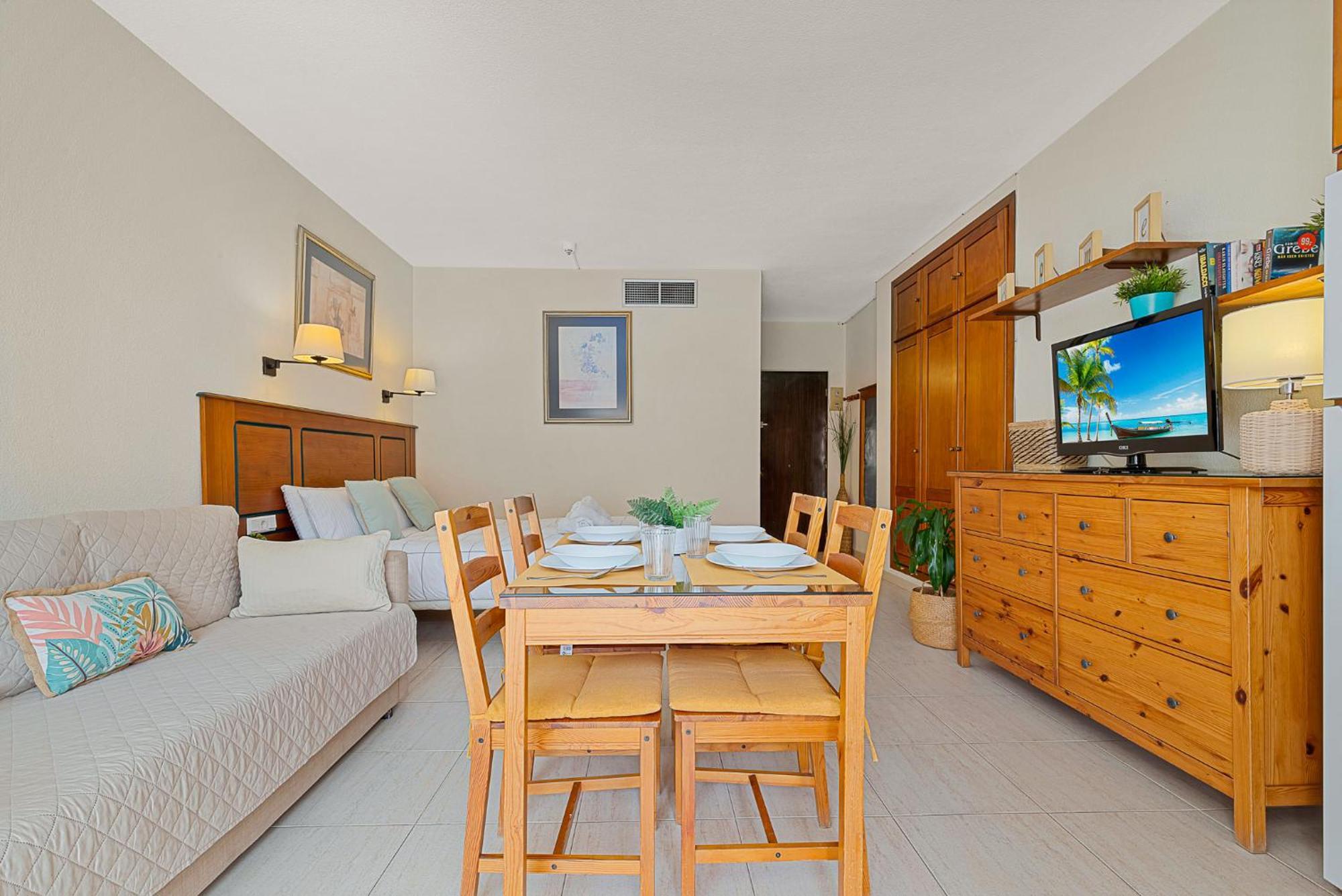 Apartment Solana 40 *