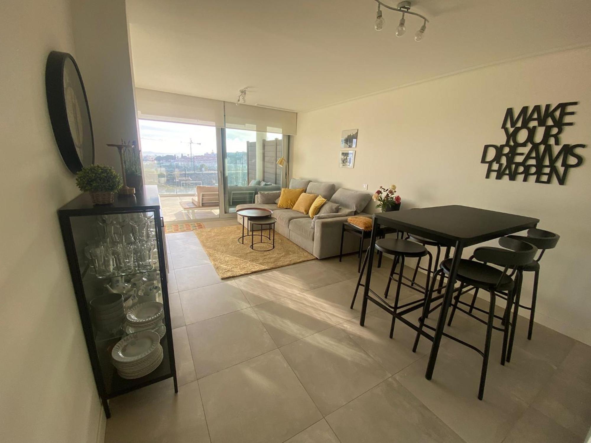 Apartment Sea Breeze *