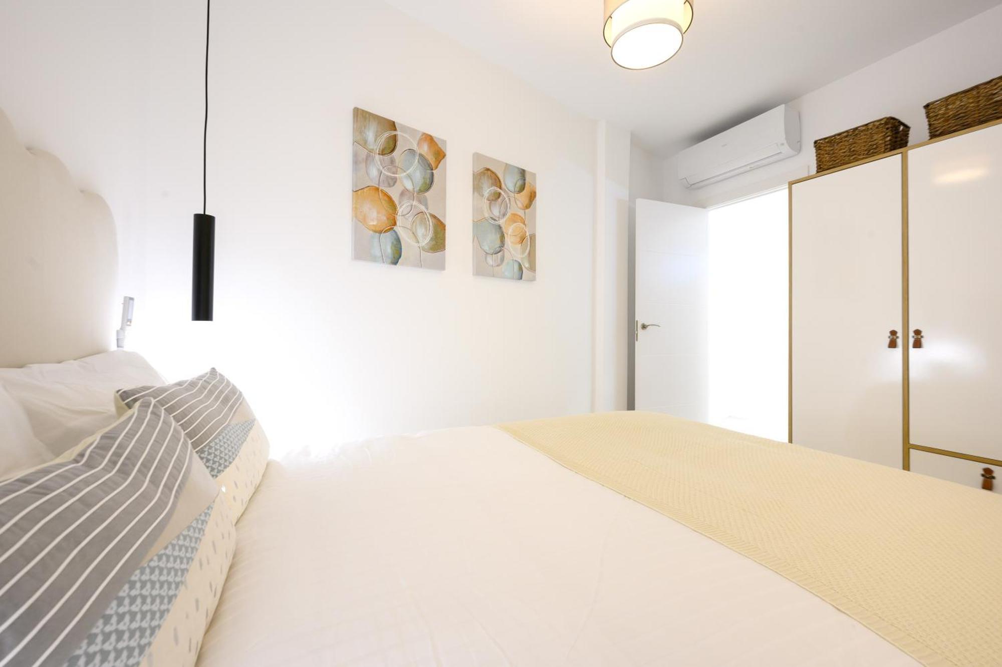 Dreams By The Sea 2 Bedrooms & 2 Baths By 10tosea *