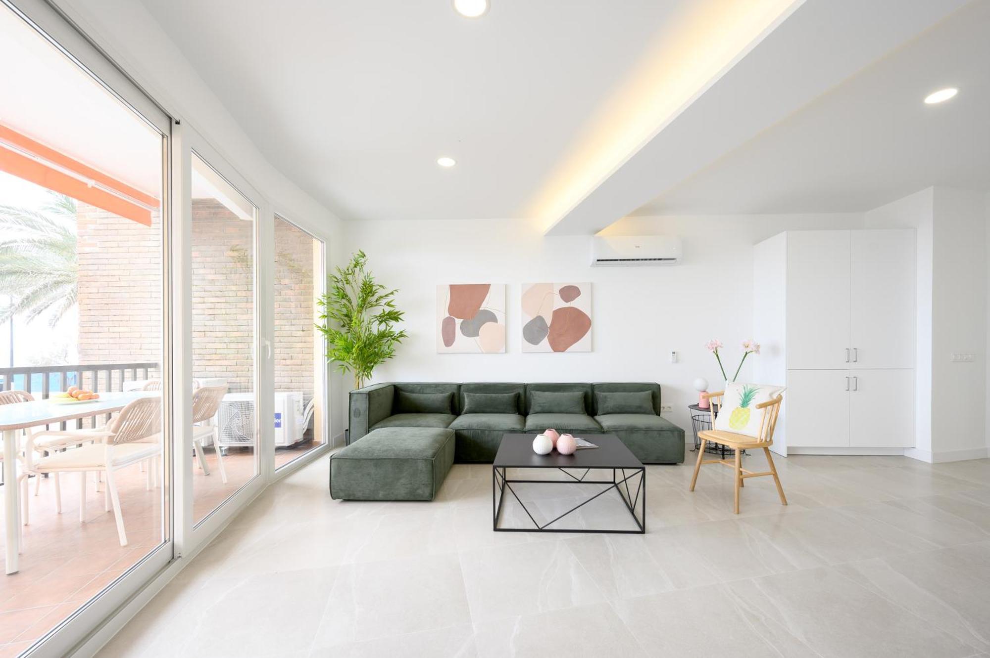 Apartment Luxury Oceanfront 3 Bedrooms & 2 Bath By 10tosea *