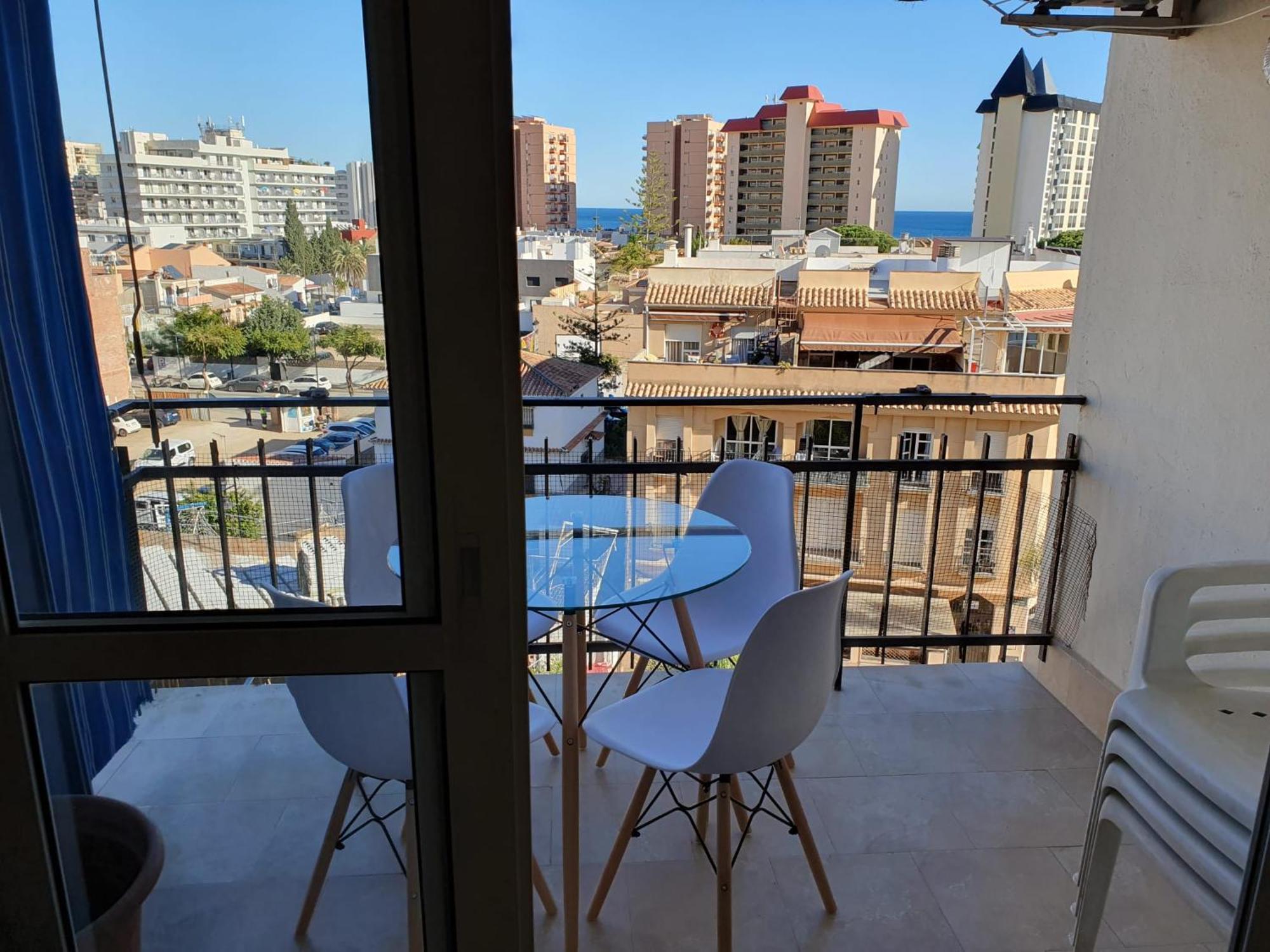 Cozy Near The Beach - Perfect For Families And Friends Apartment Fuengirola
