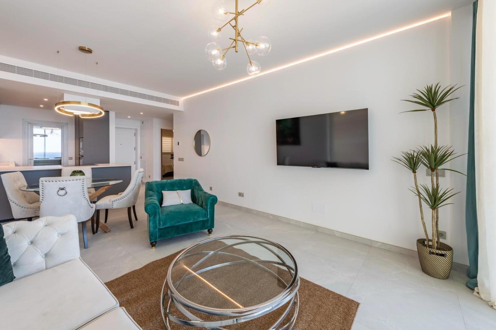 Golden Luxury 2 Bedroom Sea View Fuengirola