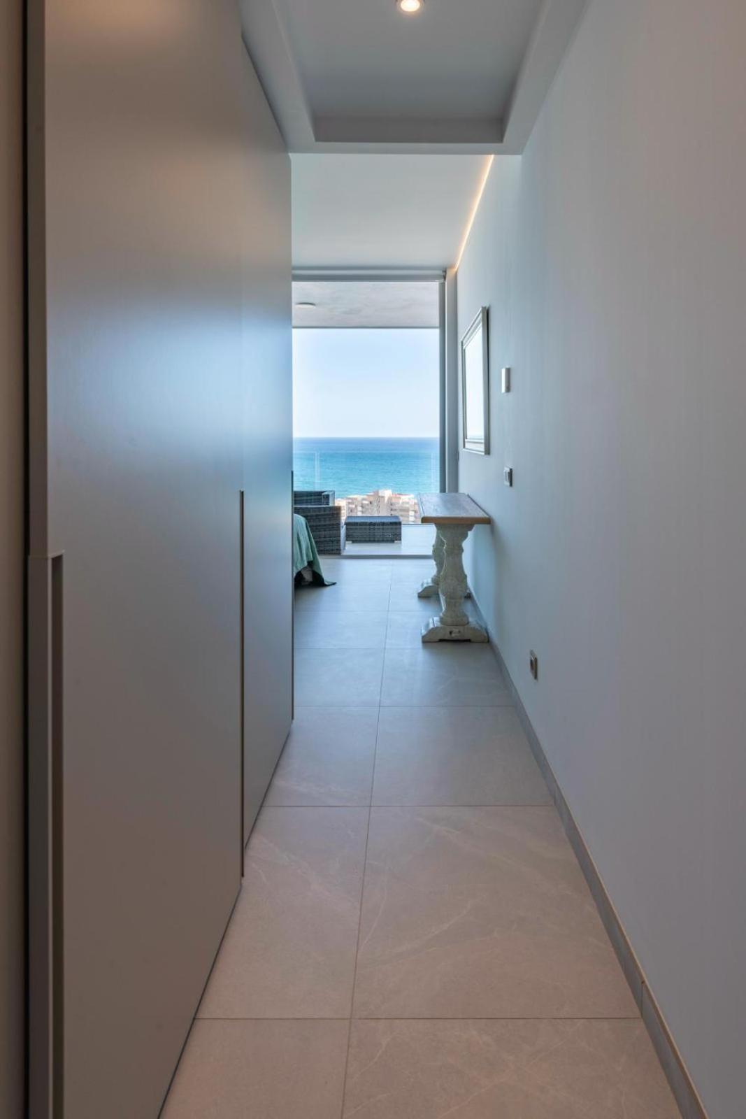 Golden Luxury 2 Bedroom Sea View Apartment