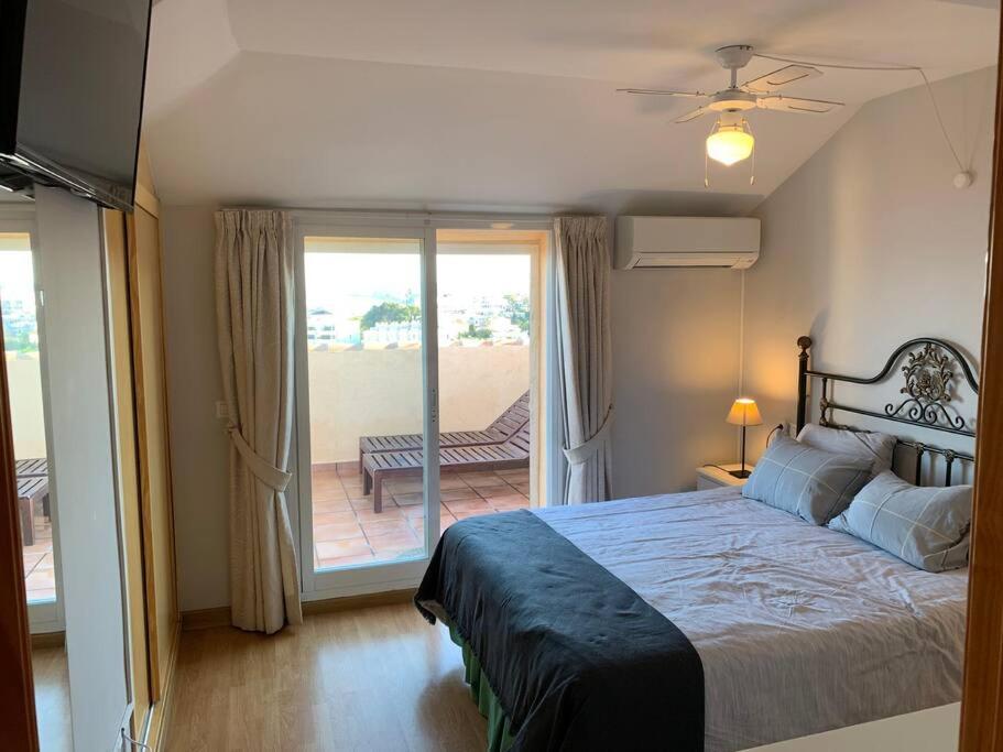 Apartment Carvajal, 2-bedroom Sea View Penthouse