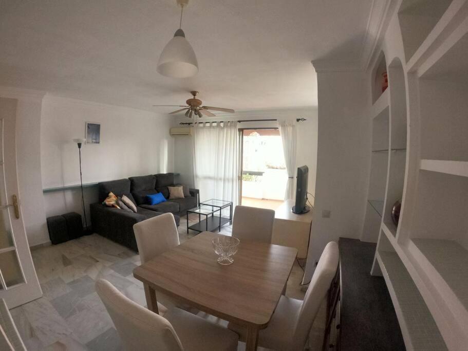 Piso Feria De Abril Apartment