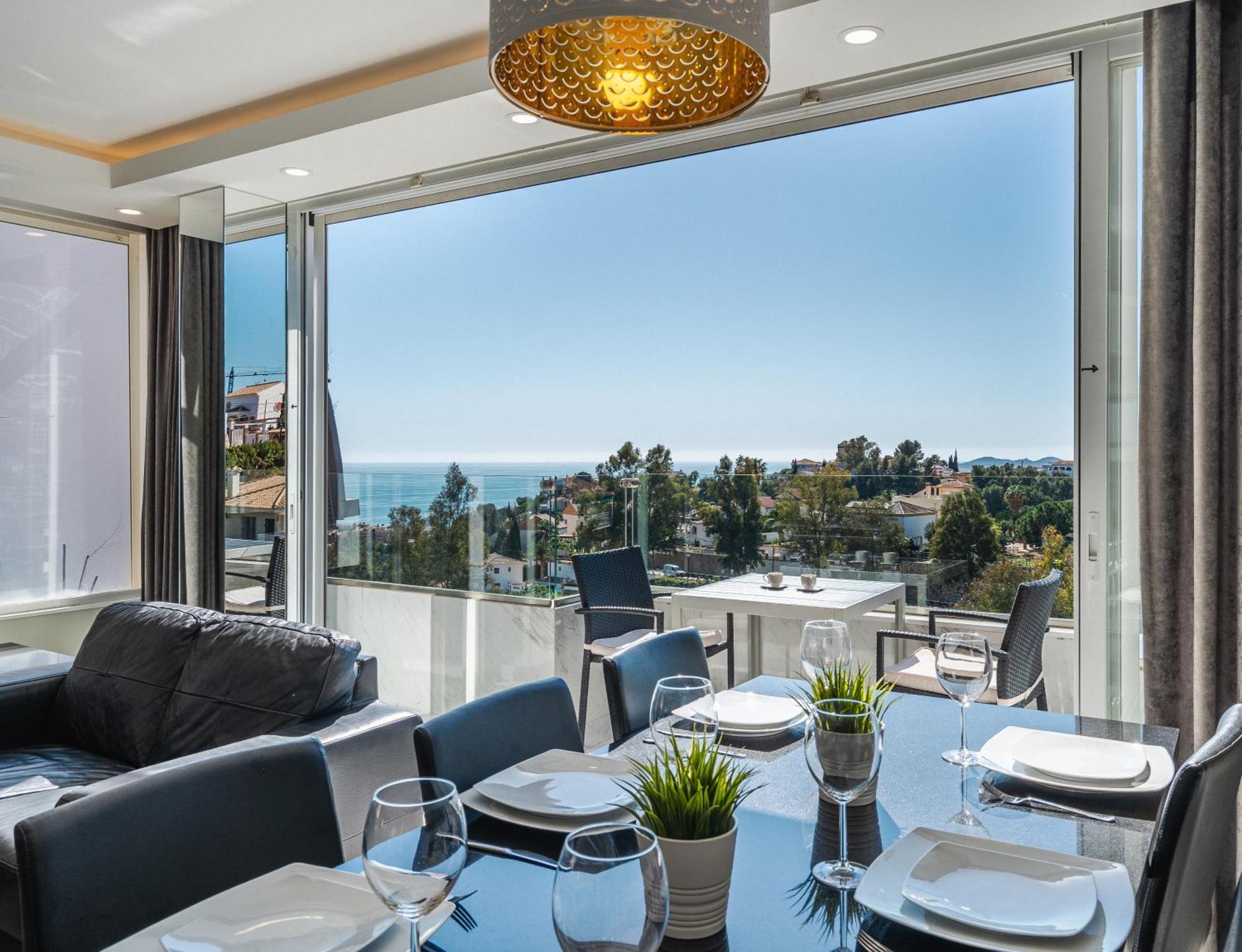 Villa Bella Vista - Modern Private With 5 Bedrooms, Divided Into 2 Apartments, Sea View, And Pool *