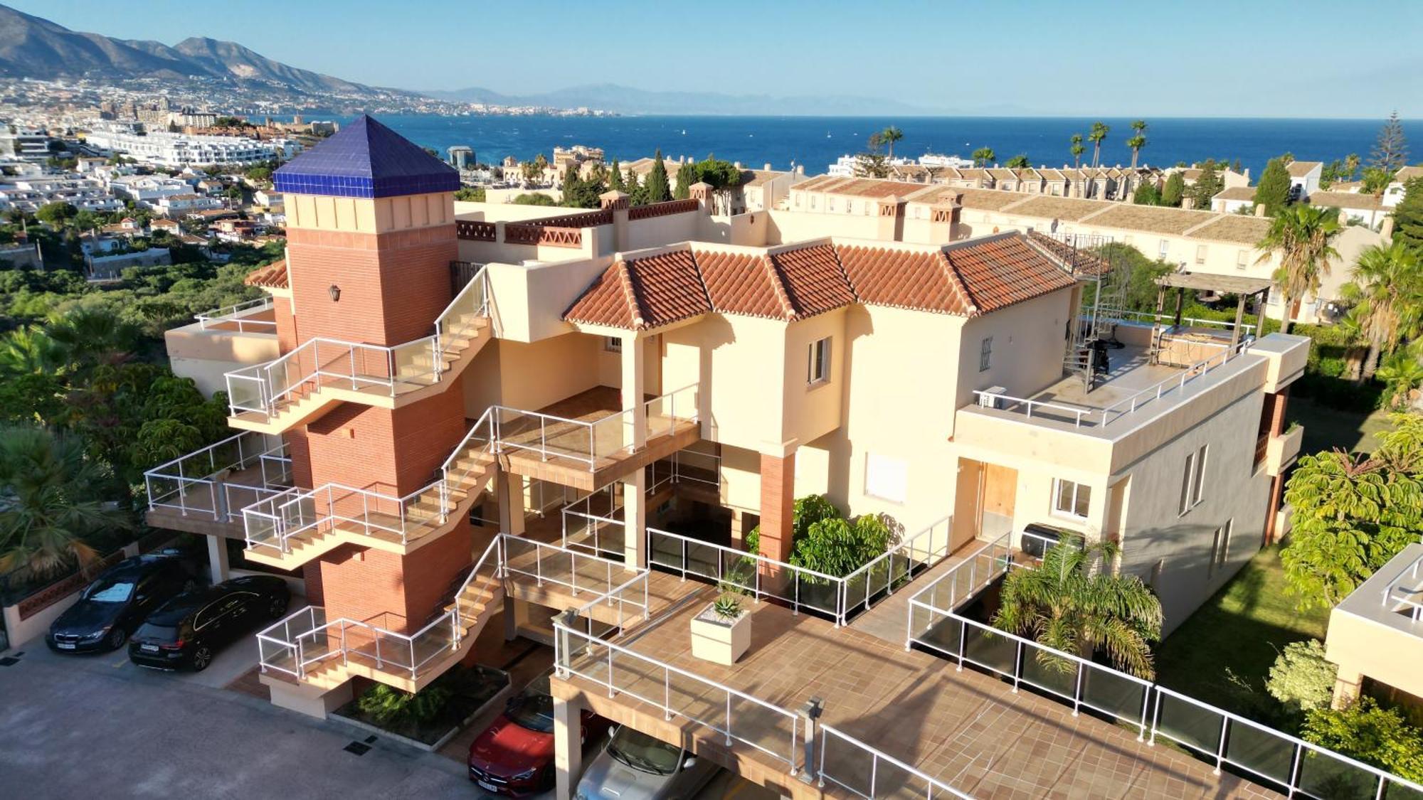 Malibu Mansions Increible Con Jacuzzi Fuengirola