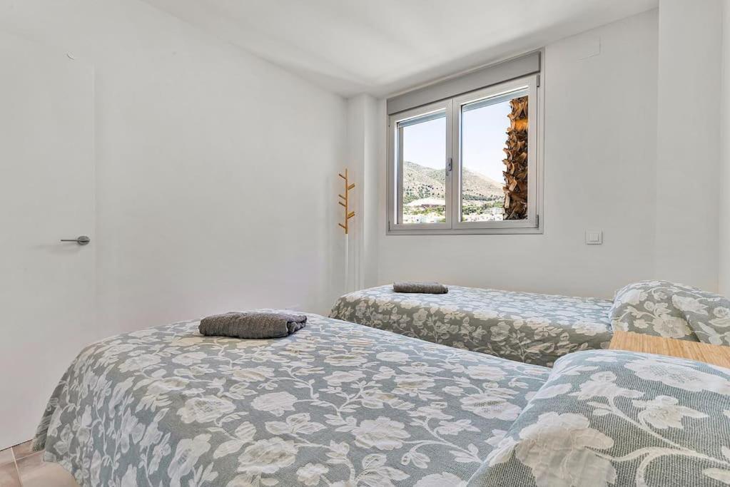 Fantastic Two Bedroom Apartment. *