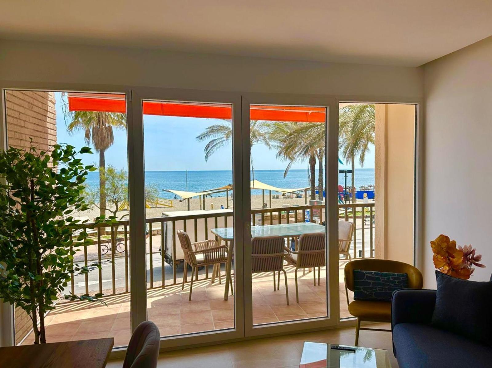 Dreams By The Sea 2 Bedrooms & 2 Baths By 10tosea * Fuengirola