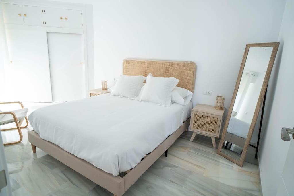Apartamento Spacious Three Bedroom Penthouse Fuengirola