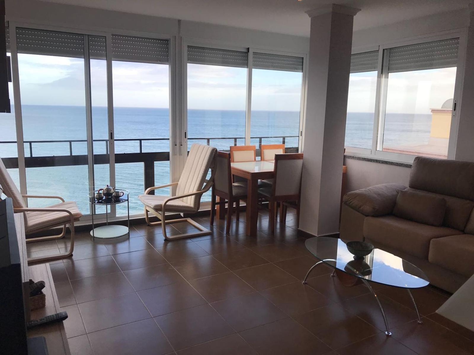 Stunning Views To The Sea / Center Apartamento Fuengirola