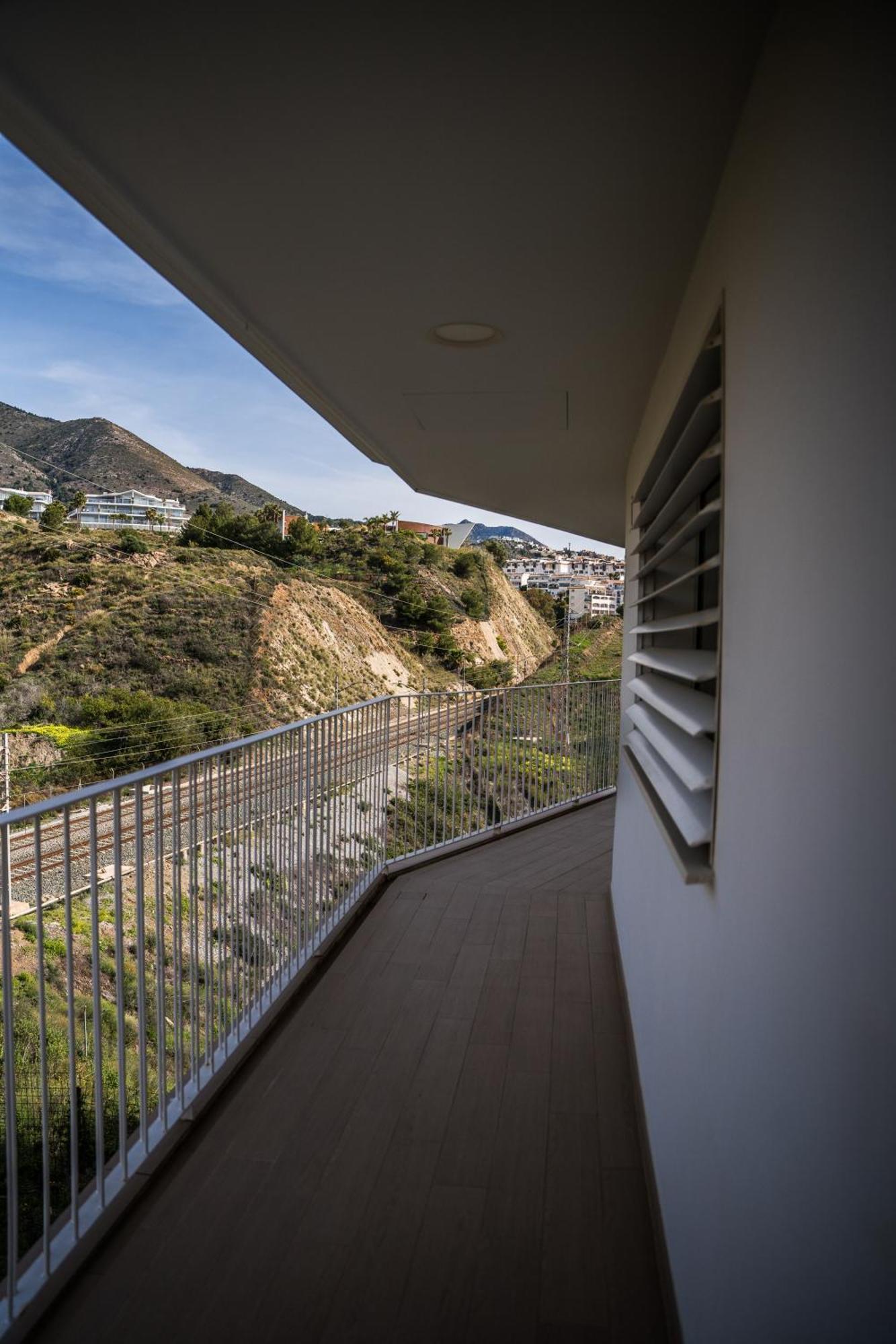 Panoramic Seaview Penthouse The Wave Apartment *