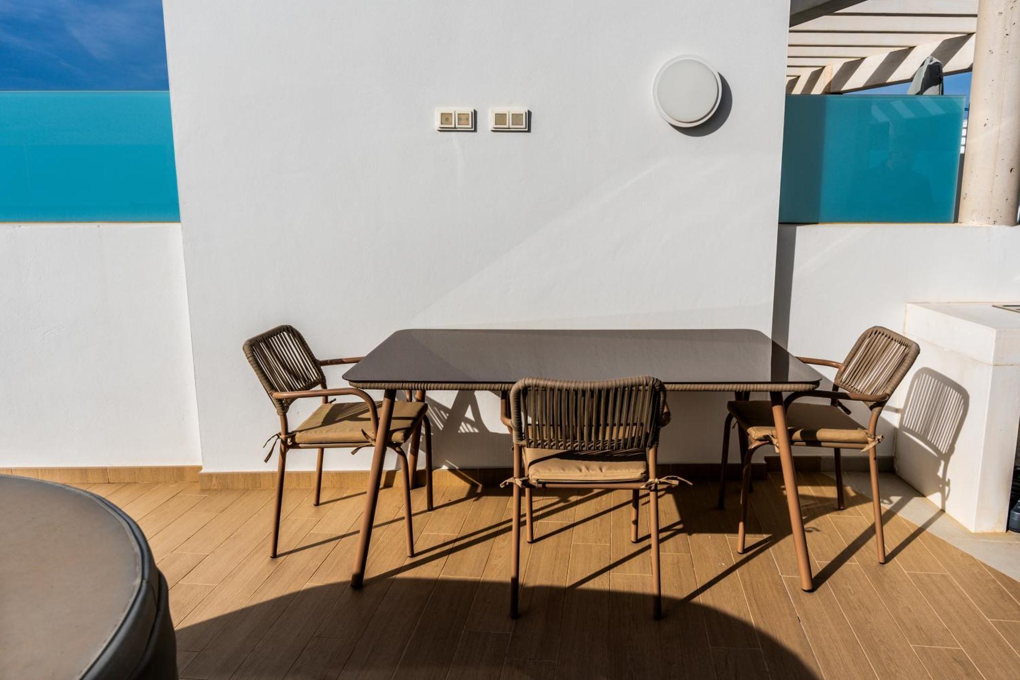 Panoramic Seaview Penthouse The Wave *