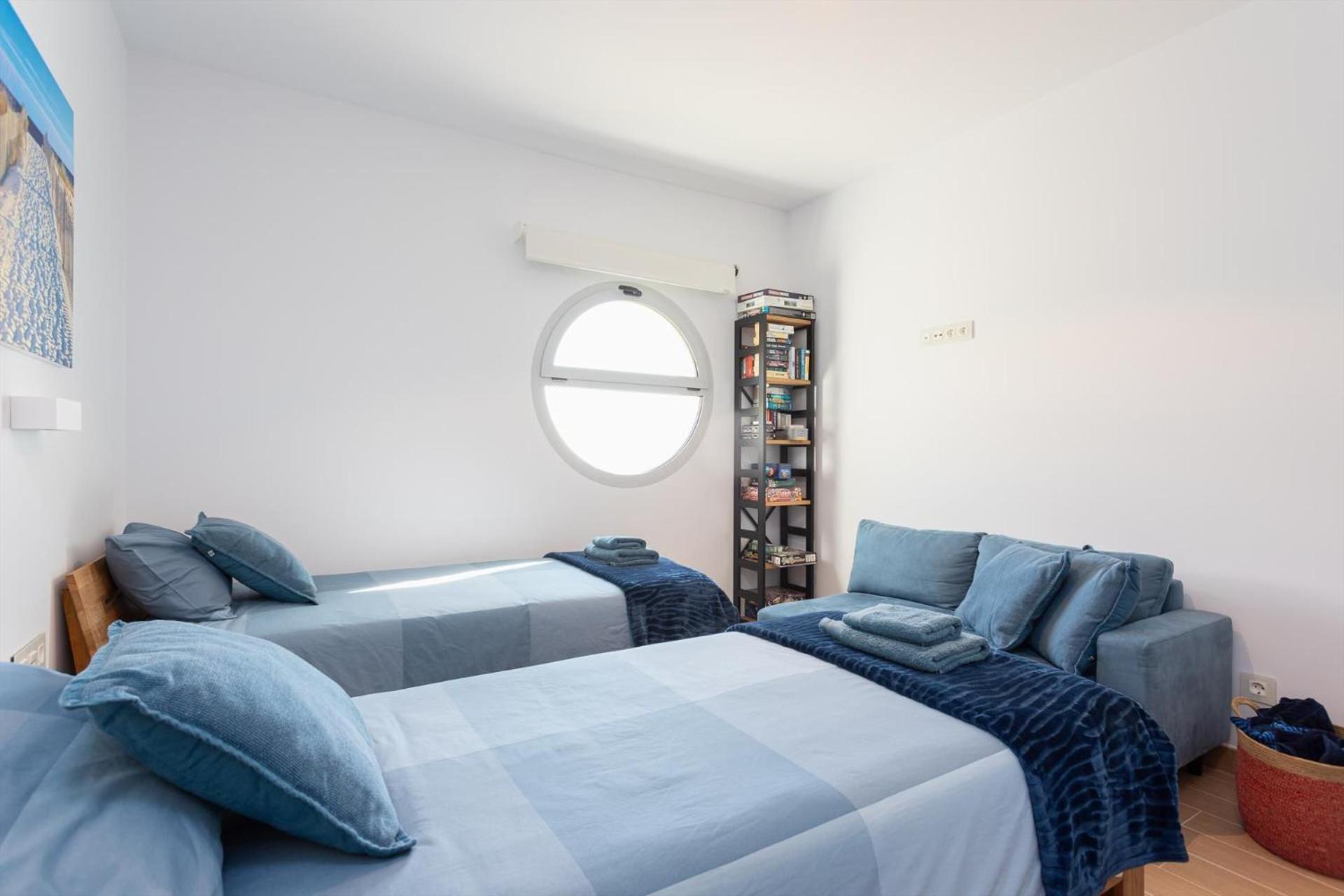 Vivi Homes -vista Mar Pool, Terrace, Golf & Sea View Apartment *