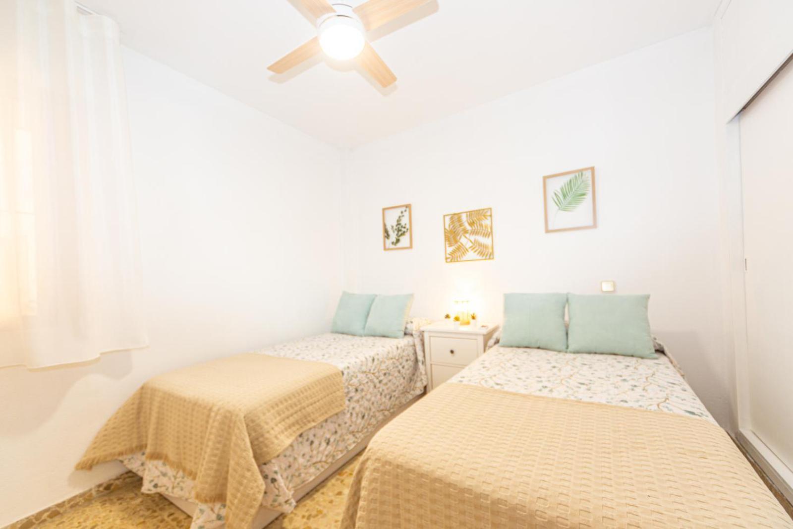 Apartment Paseo Maritimo Puerto Deportivo Yate Iv *