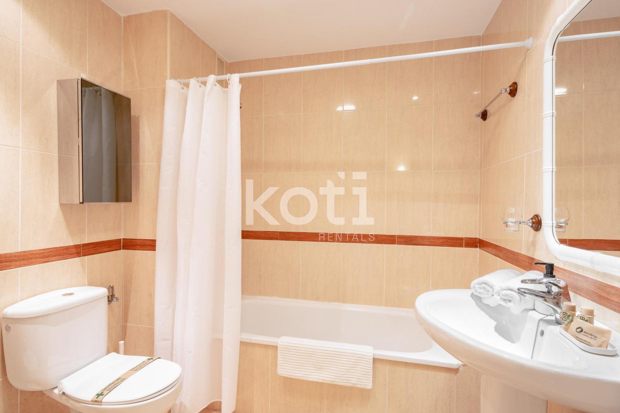 Koti - Nenufar Fuengirola