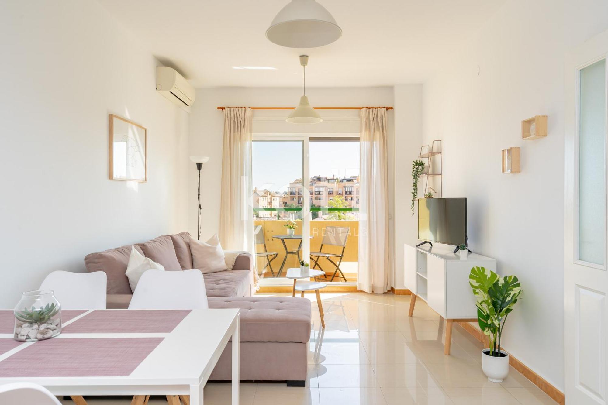 Koti - Nenufar * Fuengirola